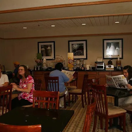 Hampton Inn Ashtabula 