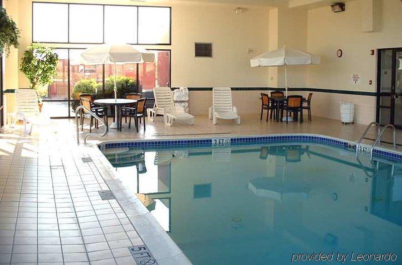 Hampton Ashtabula Hotel